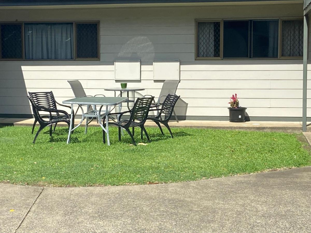 Mackay Motor Inn エクステリア 写真