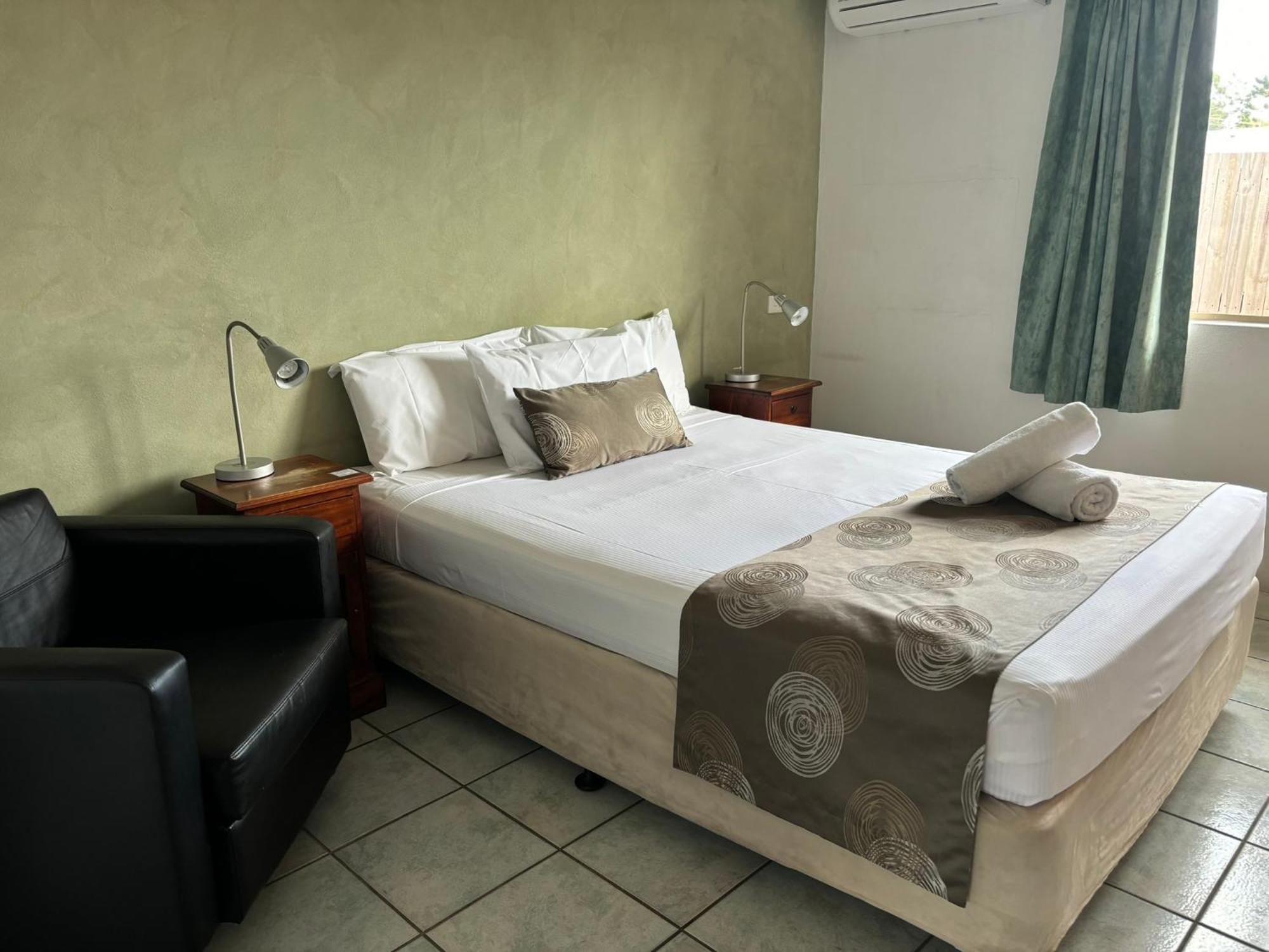Mackay Motor Inn エクステリア 写真