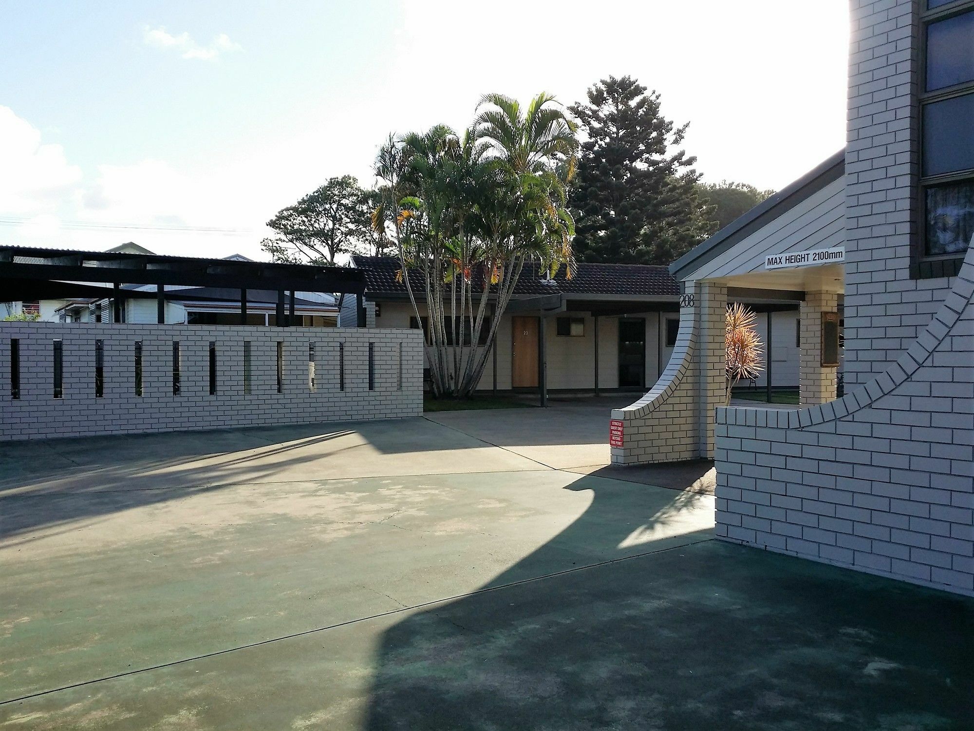Mackay Motor Inn エクステリア 写真